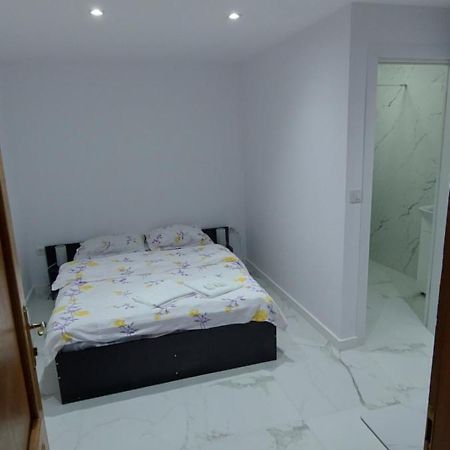 Antic House Hotel Predeal Bagian luar foto